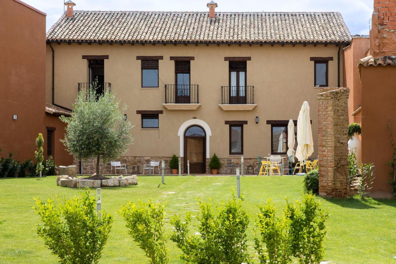 Sanmartina Hotel Becerril de Campos Exterior foto